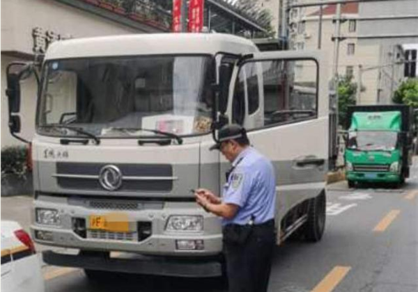 ��3�ַ�200���Ϻ��ֶ��������ϲ鴳����