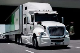 最高每秒320万亿次计算 Navistar自动驾驶卡车2024年量产