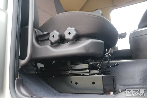 520����AMT+Һ��&nbsp;���ƹ����⳵զ����