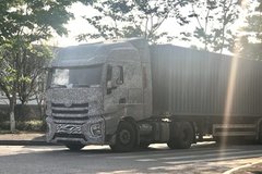 又一款新车谍照曝光 确认是上汽红岩第六代新车