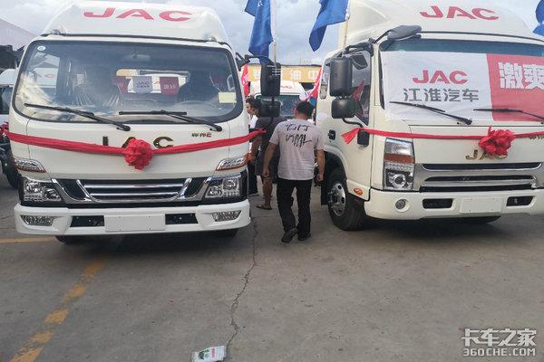 ��ˬ60�콭���Ῠ���������Ϫ��վ