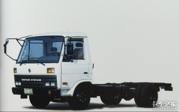 90年代诞生车型 EQ1061轻卡来了解一下