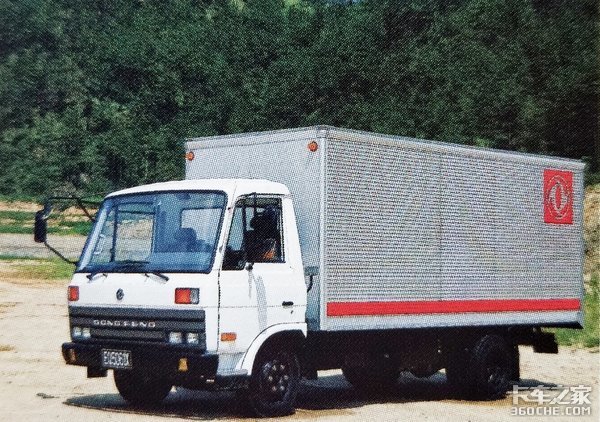 90年代诞生车型 eq1061轻卡来了解一下_卡车之家