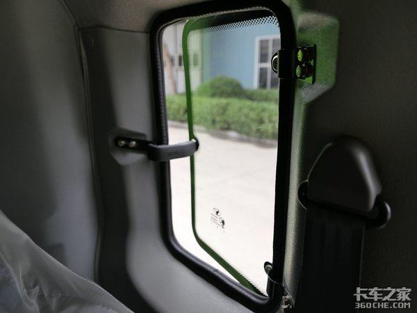 ����130������ǿ������&nbsp;ͼ����1800&nbsp;&nbsp;