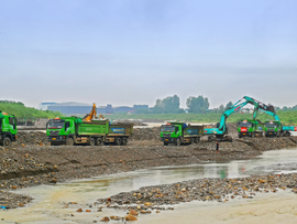 没有撤退可言！红岩杰狮智能渣土车全力驰援四川绵阳抗洪救灾