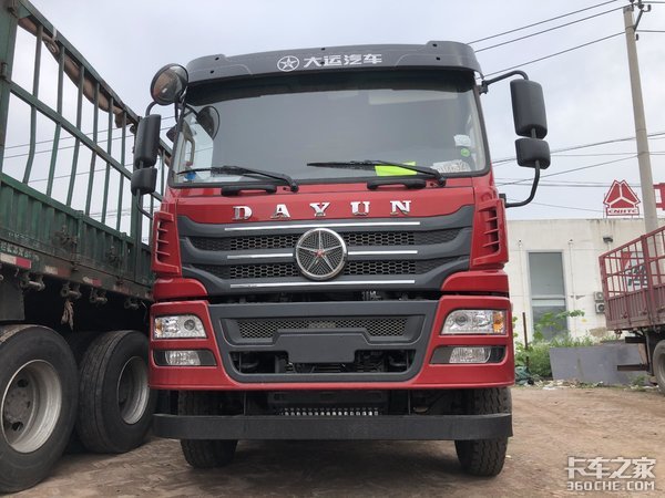 建筑垃圾運(yùn)輸專用 實(shí)拍大運(yùn)F7渣土車