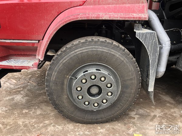 建筑垃圾運(yùn)輸專用 實(shí)拍大運(yùn)F7渣土車