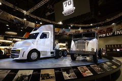 ������41���в�����չ��Ļ ��ͷ������