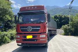 安全讲堂:玩命超载100吨! 个人公司一并处罚 营运证被彻底吊销