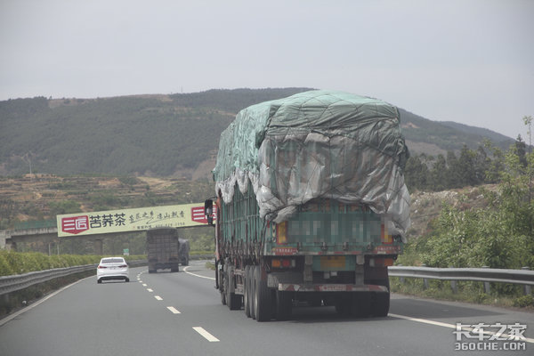 重卡市场淡季不淡 背后有这几个方面的原因安全讲堂24：超载100吨 重罚吊销营运证