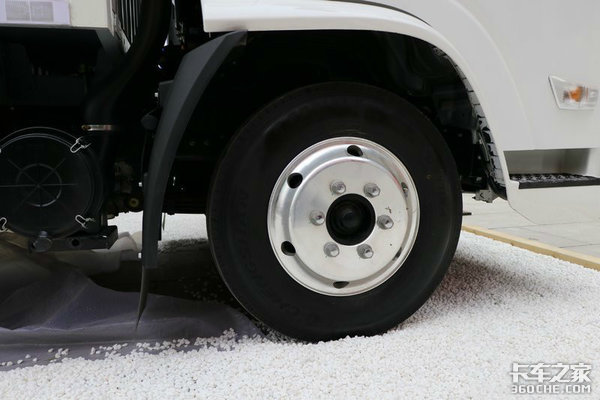 �ῨȦ��һƥ����&nbsp;����K3000�Ῠ���ˣ�