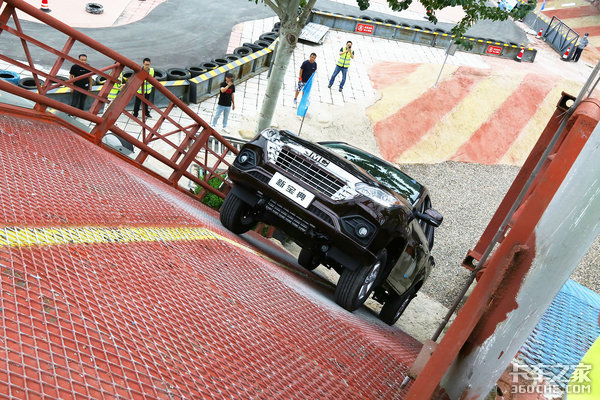 �������������ɣ������Լݽ����±���