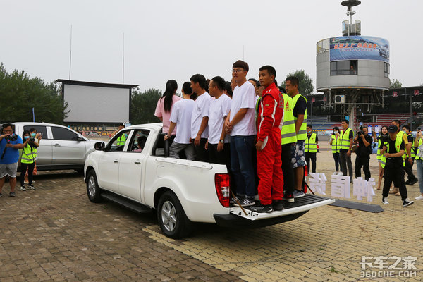 �������������ɣ������Լݽ����±���