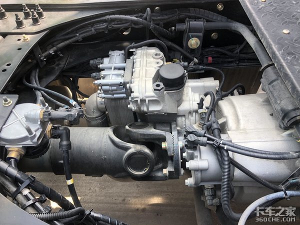 45万预算买牵引车跑冷链，2020款东风天龙KX是个不错的选择