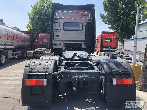 45万预算买牵引车跑冷链，2020款东风天龙KX是个不错的选择