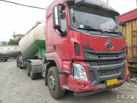 开散装水泥罐车既挣钱还轻松?卡车司机:还完车贷就剩几百块