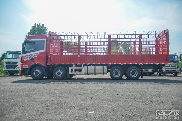 车市速看:福康430配黄金传动组 三一8×4载货车银松板来了!
