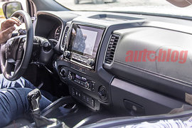 内饰升级 更加精致 新一代日产Frontier谍照曝光