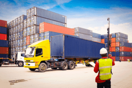 长途跑车必备，看卡友如何选择高质量车载冰箱