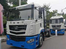 华菱换电重卡来了,5分钟完成电池更换,比加油还快