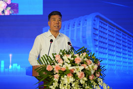 五款智能化产品发布 法士特“智行”AMT再巩固行业第一地位