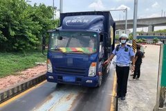 ���ݷ����ϲ� 4.2�׳���ץס��6��2000