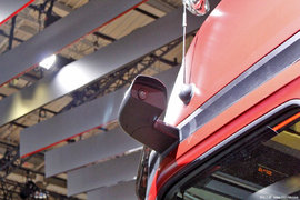 电子后视镜车型火了？除了奔驰没想到国产车也开始用了！