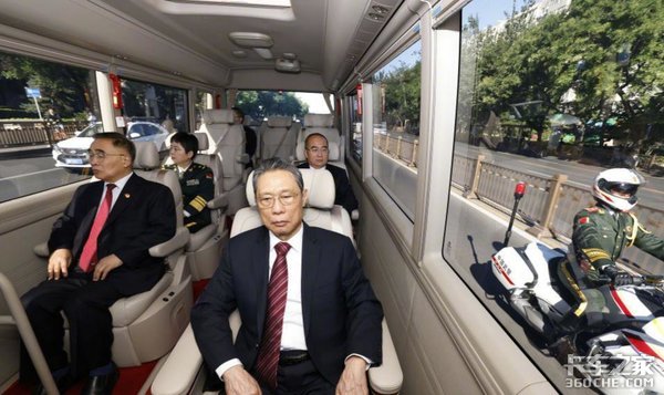 ��6λ����˾��&nbsp;�������ǴӶ���������