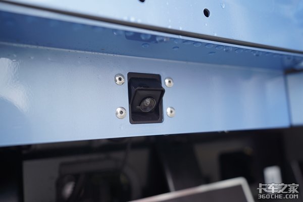 ����ۼ�18����&nbsp;������e�ǵ綯�Ῠͼ��