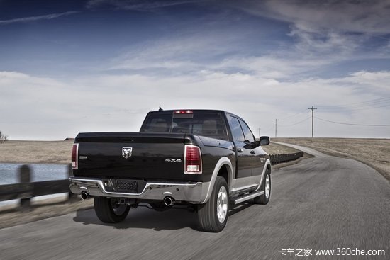 �޾�����&nbsp;2013���¿��1500��Ƕ�ͼ