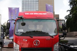 车市速看：福康2.8配法士特6挡 这台轩德X9定义高端