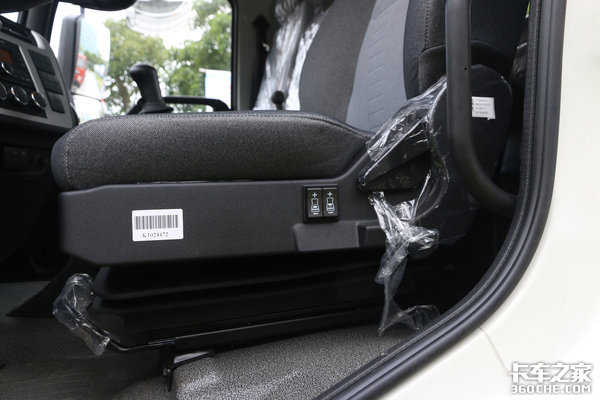 东康230加持 颜值配置皆在线 这款东风天锦KR你爱了吗