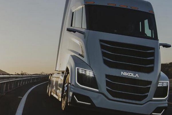 Nikola±䶯 綯ͷɼ۴