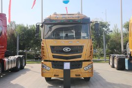 450马力搭配AMT变速箱 华菱汉马H7牵引车图解