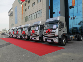 庆国庆迎中秋 热烈祝贺欧航R系列超级卡车沈阳站成功上市