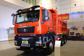 你的钱就是它拉来的 看6×4底盘配540马力发动机的运钞车究竟怎么样