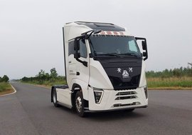 最大输出540马力! 黄河4X2牵引车曝光 可选智能配置