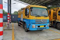 8����3���� ʵ�Ķ��������ѹ��ϴ��