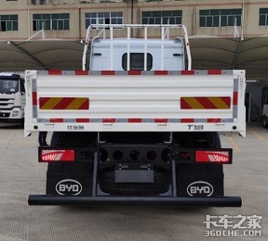 超未来车头搭配低调仓栏 这款BYD很另类