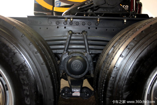 ���ҽ�ʨ�²�Ʒ&nbsp;M100ǣ�����㱱����չ