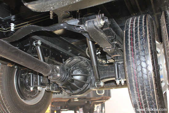 ������ͬ������&nbsp;˧���խ��泵չ����