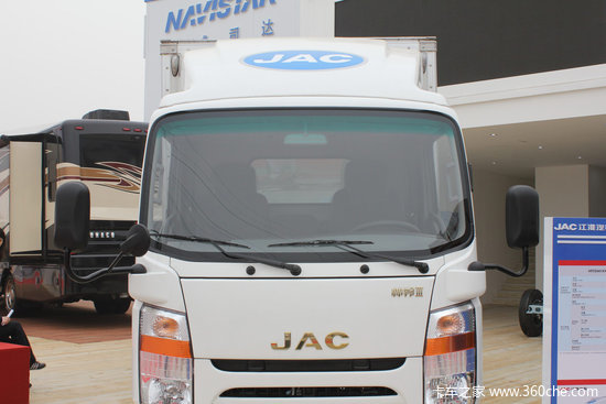 ������ͬ������&nbsp;˧���խ��泵չ����