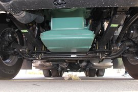 锡柴550马力搭配采埃孚12挡AMT 表里如一的解放旗舰J7 55万值吗