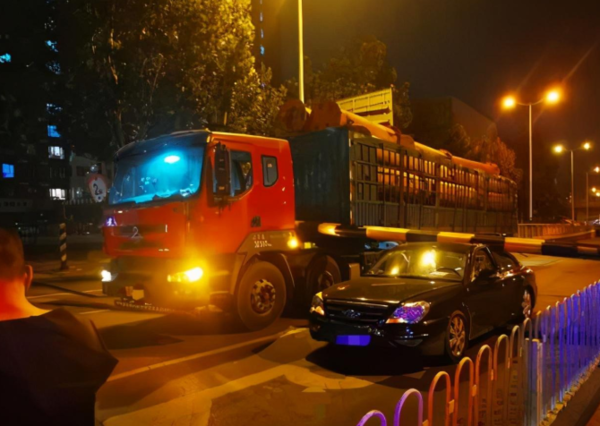 ���������޸߸�����С�γ�&nbsp;˾����ɥ��