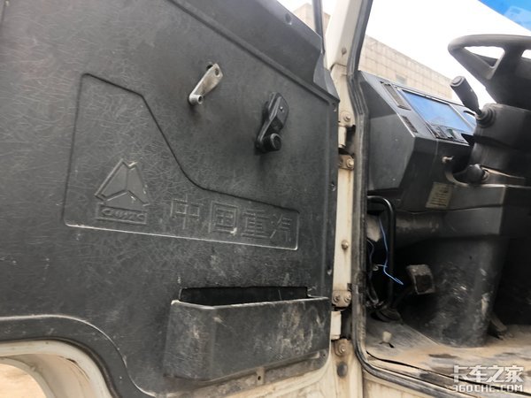 11年跑65万公里 斯太尔王搅拌车真抗造