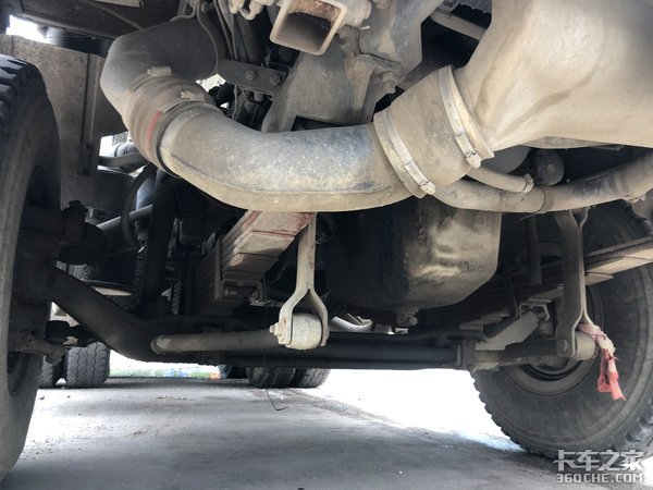 11年跑65万公里 斯太尔王搅拌车真抗造