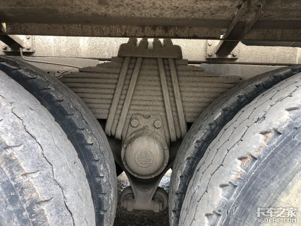 11年跑65万公里 斯太尔王搅拌车真抗造