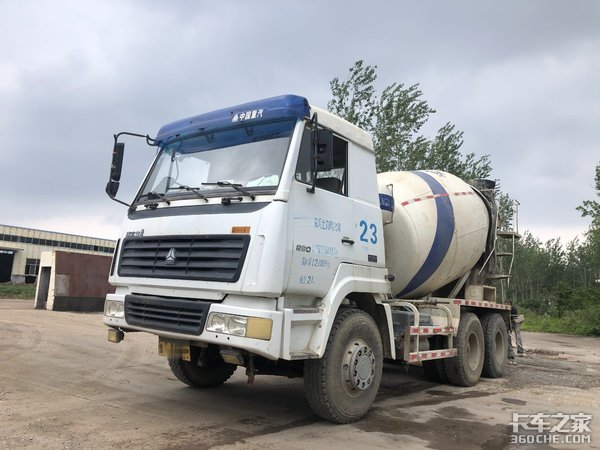 11年跑65万公里 斯太尔王搅拌车真抗造