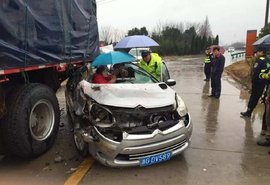 卡车小百科(57):脆弱的后防钻护栏 何时才能“坚强”起来