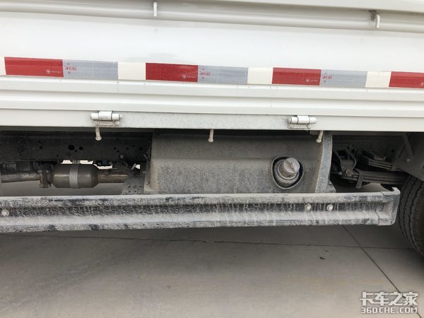 自重2.2吨能拉1.4吨货,城际短途运输,福田时代小卡更划算